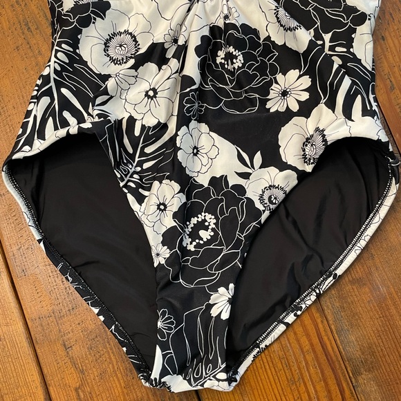 Seafolly One-Piece Halter Bathing Suit - Picture 4 of 11